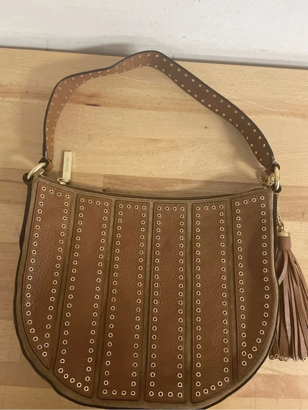 Bag Michael Kors Brooklyn Grommet Brown Leather Studded Shoulder Bag Ex Conditio